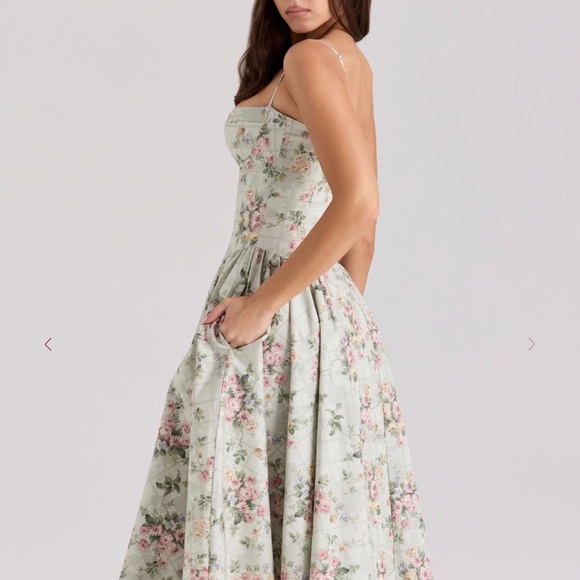 House of CB Floral Midi Dress - Picture 3 of 3